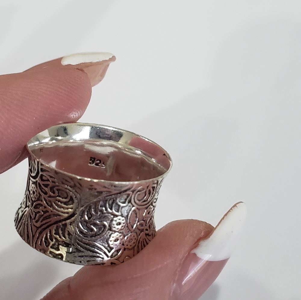 Amethyst ring, 925 silver amethyst ring, silver amethyst wide band ring - Picture 8 of 12